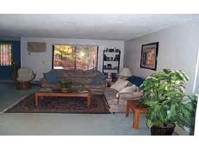 27 Indian Rock Road, Unit 27 Merrimack, NH 03054 - Photo 3 of 3