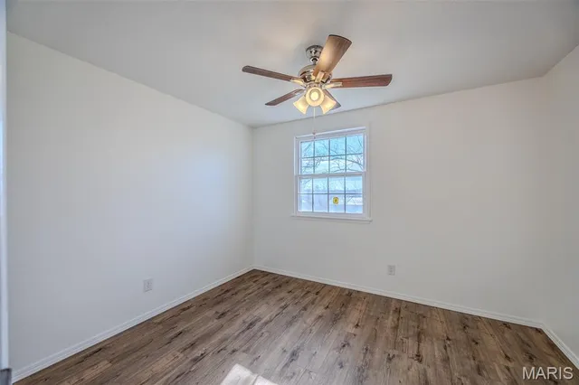 $359,900 | 227 County Road 5-404, Lebanon, MO 65536