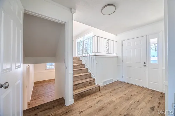 $344,900 | 227 County Road 5-404, Lebanon, MO 65536