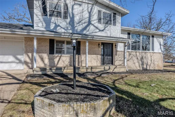 $344,900 | 227 County Road 5-404, Lebanon, MO 65536