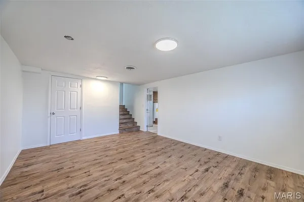 $344,900 | 227 County Road 5-404, Lebanon, MO 65536