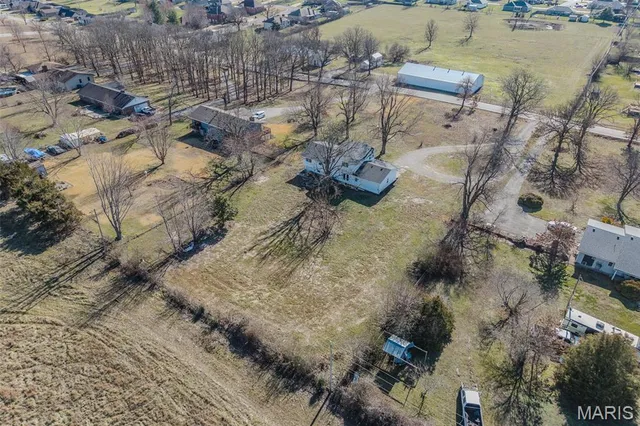 $359,900 | 227 County Road 5-404, Lebanon, MO 65536