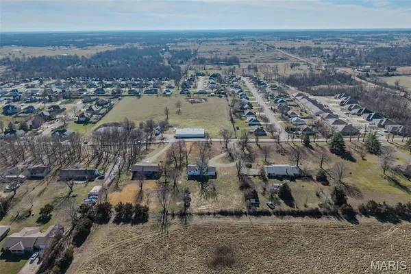 $344,900 | 227 County Road 5-404, Lebanon, MO 65536