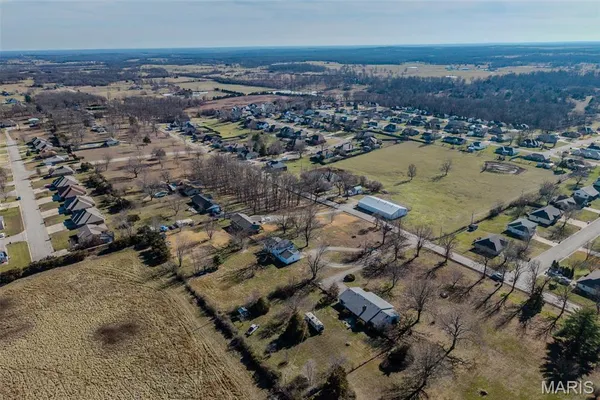 $344,900 | 227 County Road 5-404, Lebanon, MO 65536