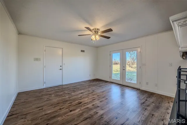 $359,900 | 227 County Road 5-404, Lebanon, MO 65536