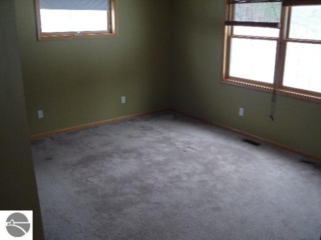 11483 Rickerd Court Williamsburg, MI 49690 - Photo 7 of 9 1677574-6.JPG