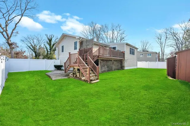 $4,200 | 62 Forest Avenue, Lake Grove, NY 11755