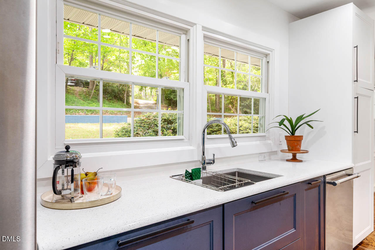31 Mt Bolus Road Chapel Hill, NC 27514 - Photo 18 of 70