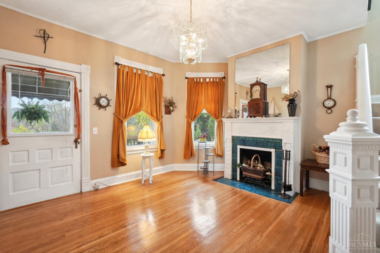 7102 River Road Cincinnati, OH 45233 - Photo 4 of 54 Gallery Image 4