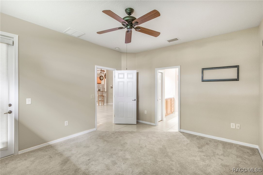 1052 West Diamond Shore Loop Hernando, FL 34442 - Photo 19 of 45