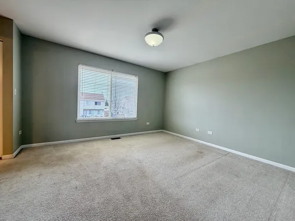 $2,790 | 2479 Montclair Lane, Montgomery, IL 60538
