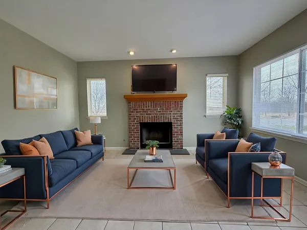 $2,790 | 2479 Montclair Lane, Montgomery, IL 60538