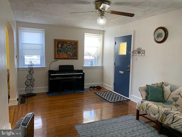 113 Kenmore Road Upper Darby, PA 19082 - Photo 4 of 19