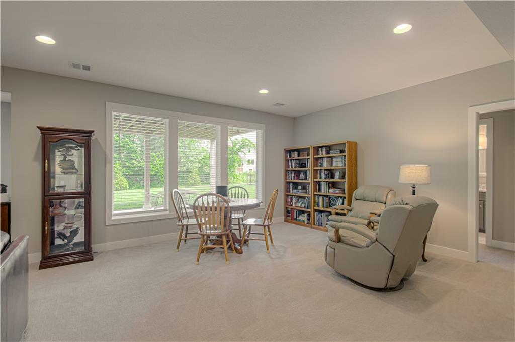 17227 South Allman Road Olathe, KS 66062 - Photo 37 of 61