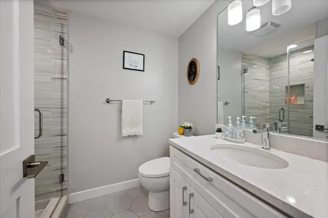 $949,000 | 2932 Central Avenue, Wilmette, IL 60091