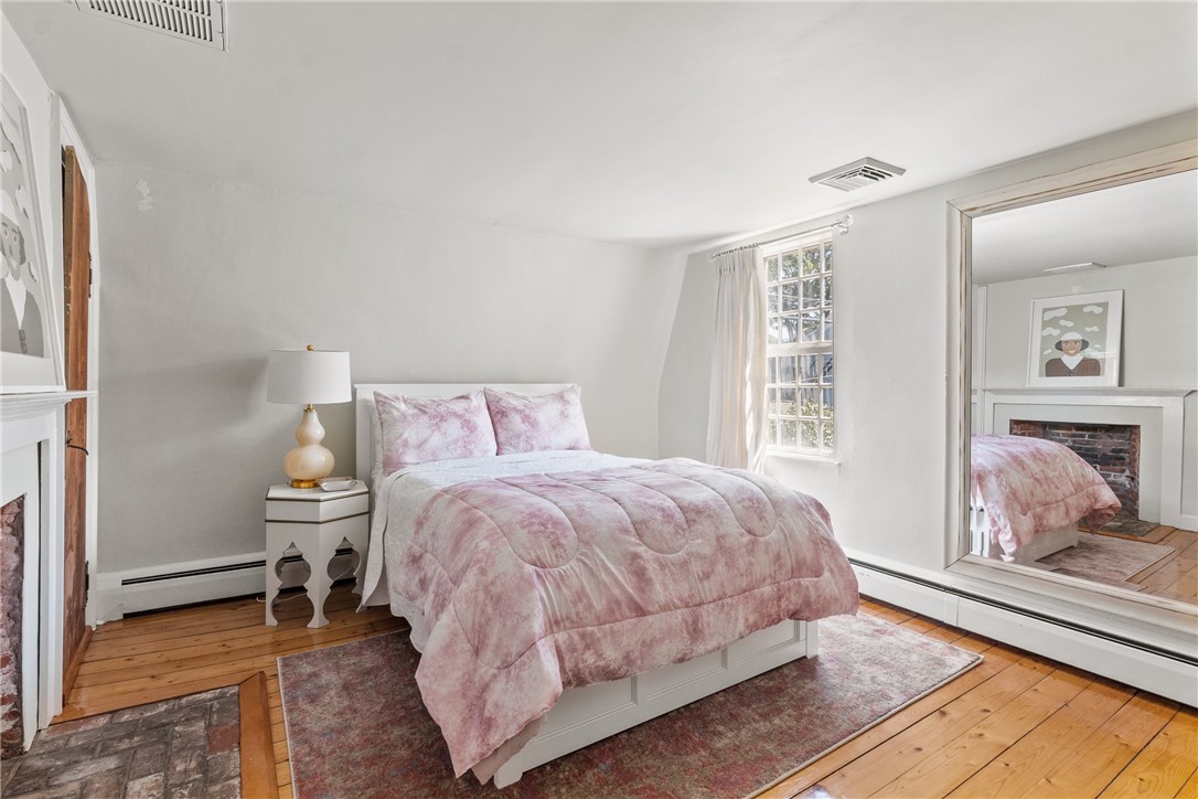 35 2nd Street Newport, RI 02840 - Photo 21 of 50