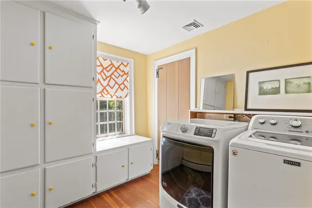 $1,890,000 | 35 2nd Street, Newport, RI 02840