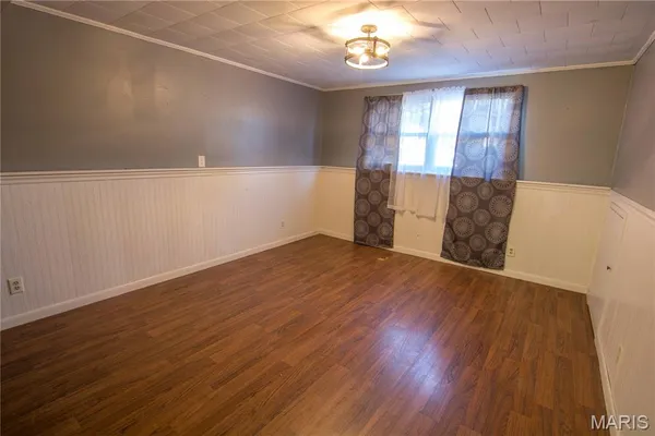 $159,000 | 1420 West Jefferson Street, Vandalia, IL 62471