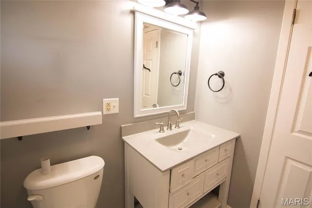 $170,000 | 1420 West Jefferson Street, Vandalia, IL 62471