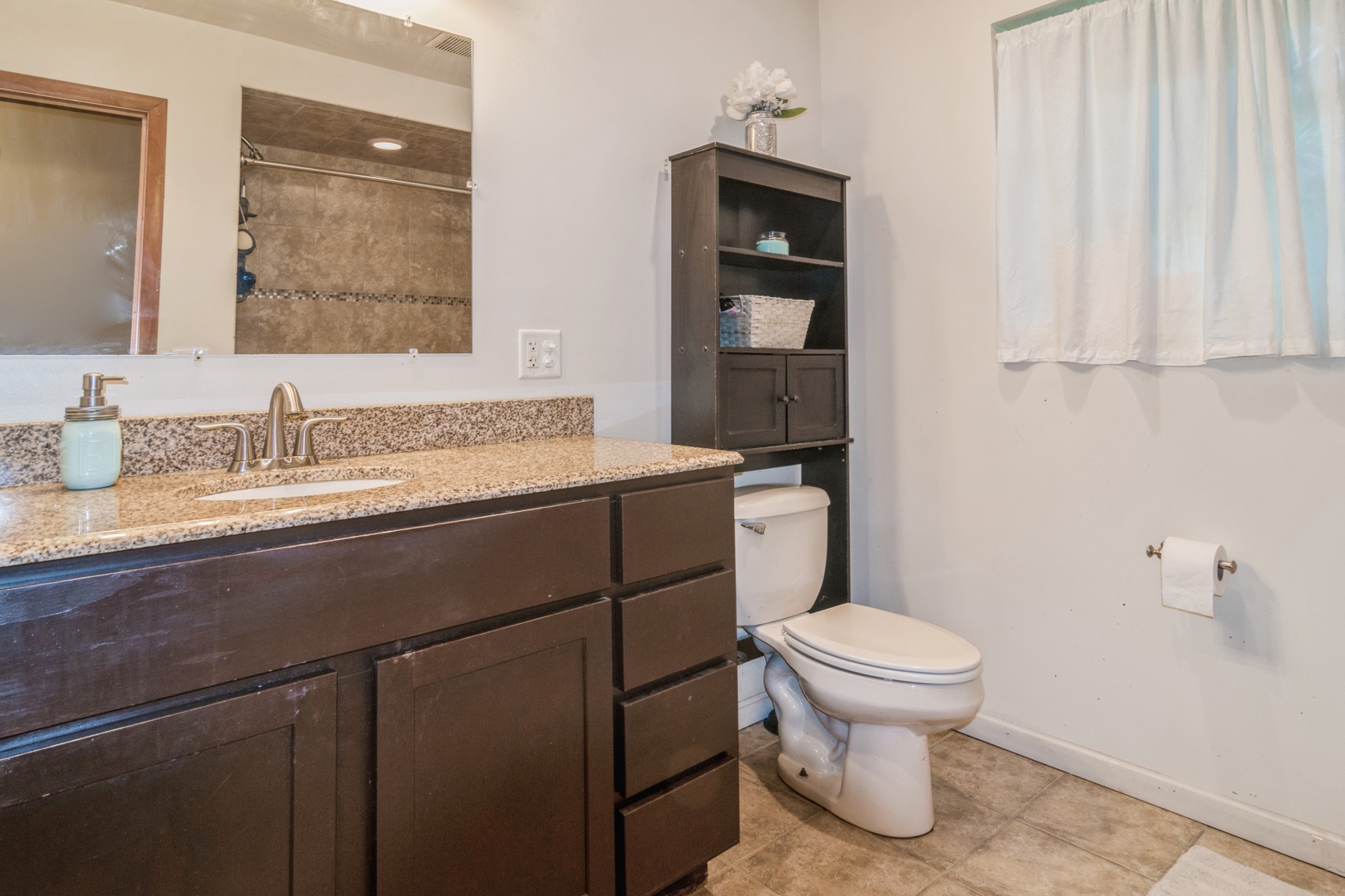 24 North Delaplaine Road Riverside, IL 60546 - Photo 9 of 11 a bathroom with a sink toilet vanity and mirror