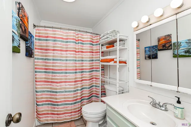 $534,900 | 8016 False River Drive, Oscar, LA 70762