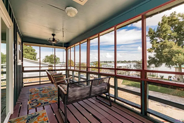 $534,900 | 8016 False River Drive, Oscar, LA 70762