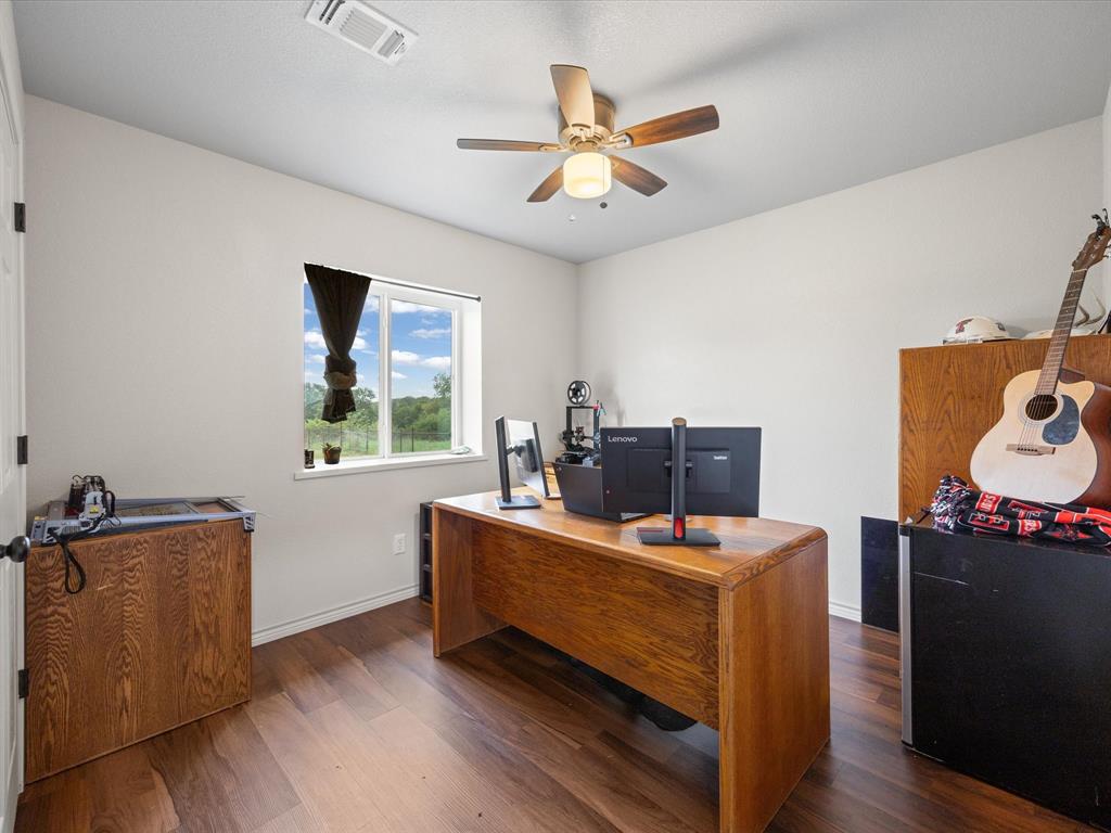 106 Edith Street Bowie, TX 76230 - Photo 12 of 19