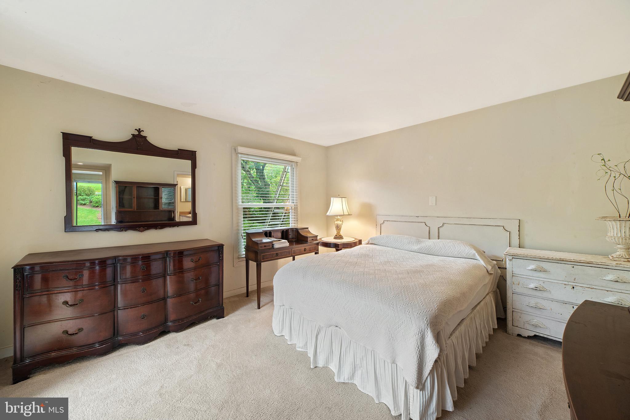 8232 Lees Ridge Road Warrenton, VA 20186 - Photo 11 of 46 Gallery Image 11