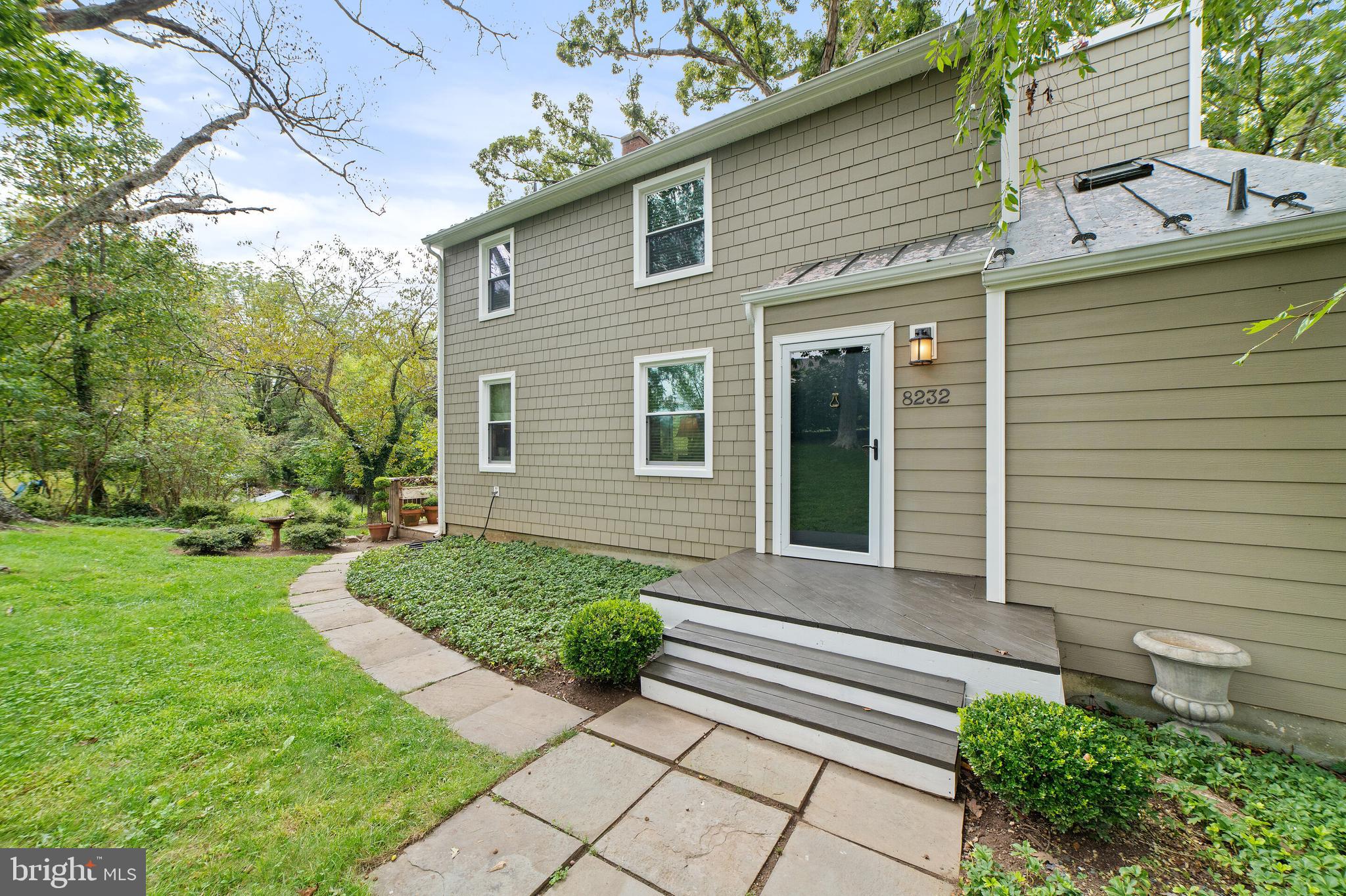 8232 Lees Ridge Road Warrenton, VA 20186 - Photo 7 of 46 Gallery Image 7