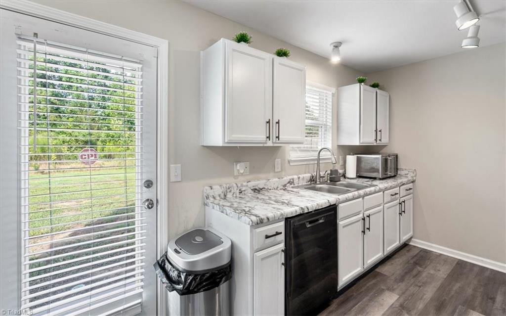 4105 Davis Ridge Court Greensboro, NC 27405 - Photo 13 of 30