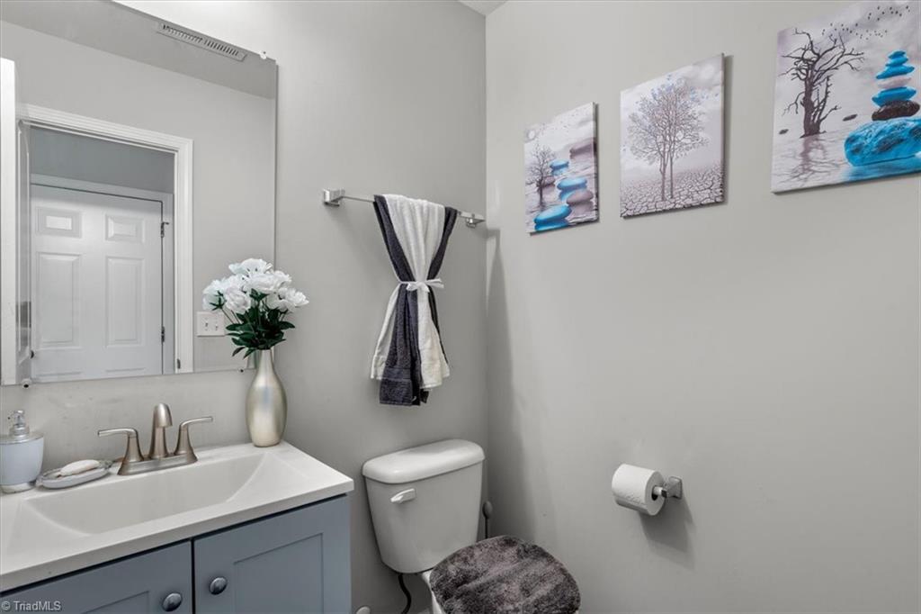 4105 Davis Ridge Court Greensboro, NC 27405 - Photo 16 of 30