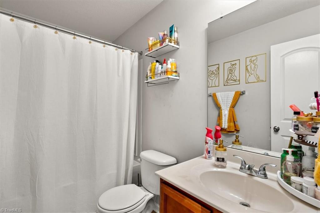 4105 Davis Ridge Court Greensboro, NC 27405 - Photo 20 of 30