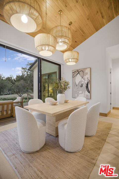 1754 Lechusa Road Malibu, CA 90265 - Photo 12 of 57