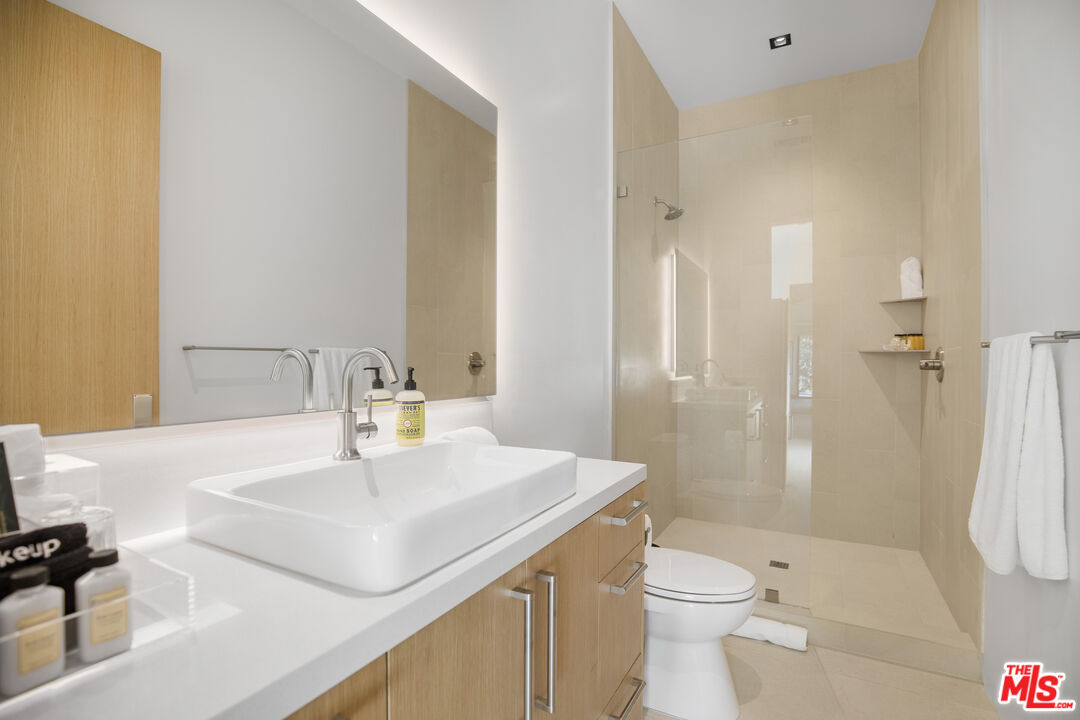 1754 Lechusa Road Malibu, CA 90265 - Photo 23 of 57