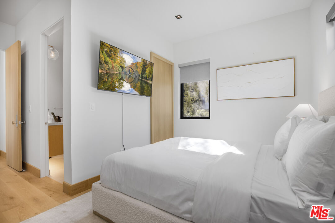 1754 Lechusa Road Malibu, CA 90265 - Photo 28 of 57