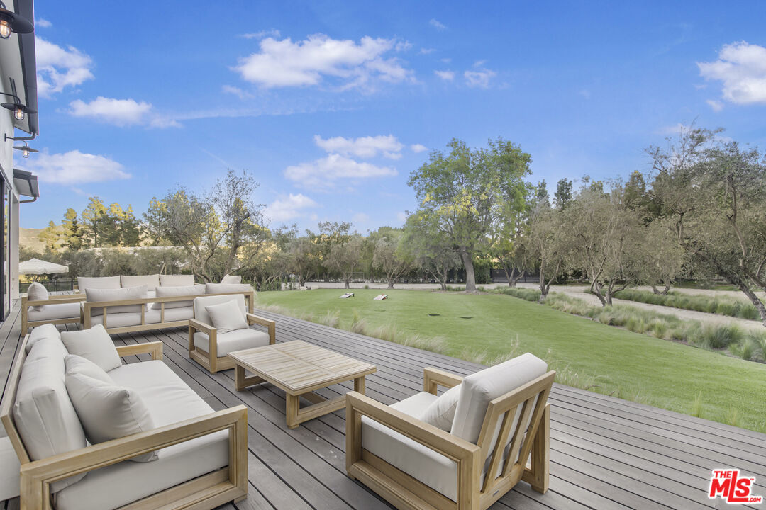 1754 Lechusa Road Malibu, CA 90265 - Photo 4 of 57