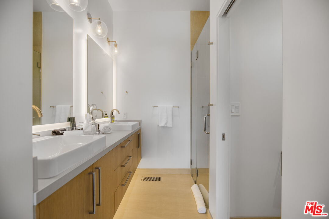 1754 Lechusa Road Malibu, CA 90265 - Photo 48 of 57