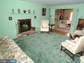 577 Beale Road Blue Bell, PA 19422 - Photo 3 of 6 Gallery Image 3