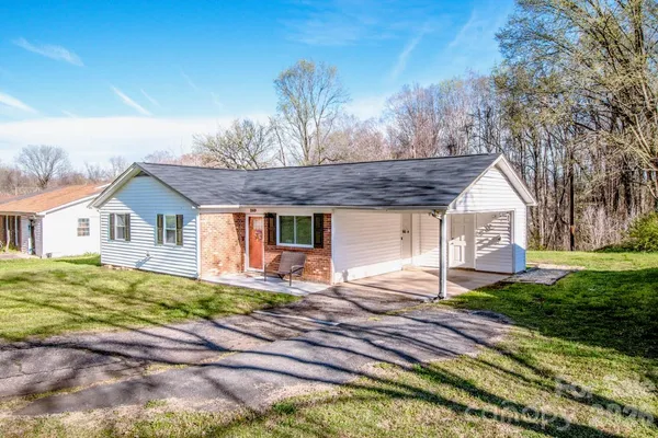 $227,500 | 269 Mountview Drive, Mocksville, NC 27028