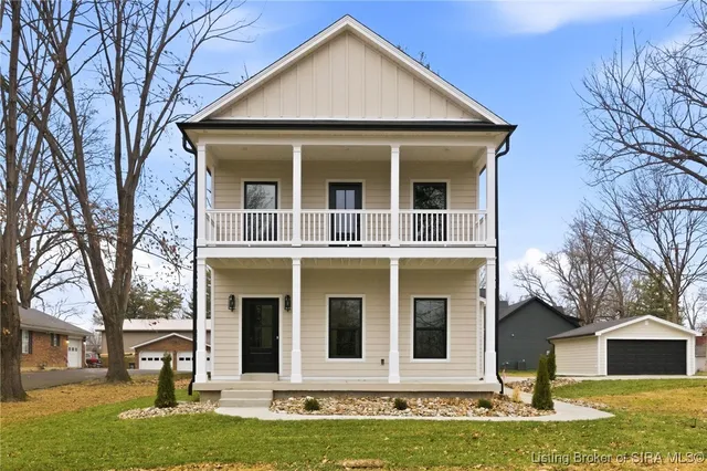 $484,900 | 227 Hopkins Lane, Jeffersonville, IN 47130