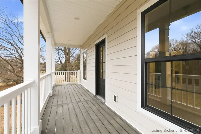 $484,900 | 227 Hopkins Lane, Jeffersonville, IN 47130