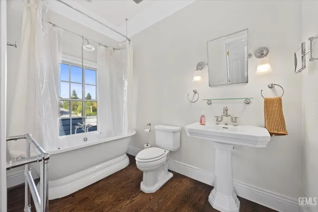 $2,590,000 | Undisclosed Address, Bakersfield, CA 93311