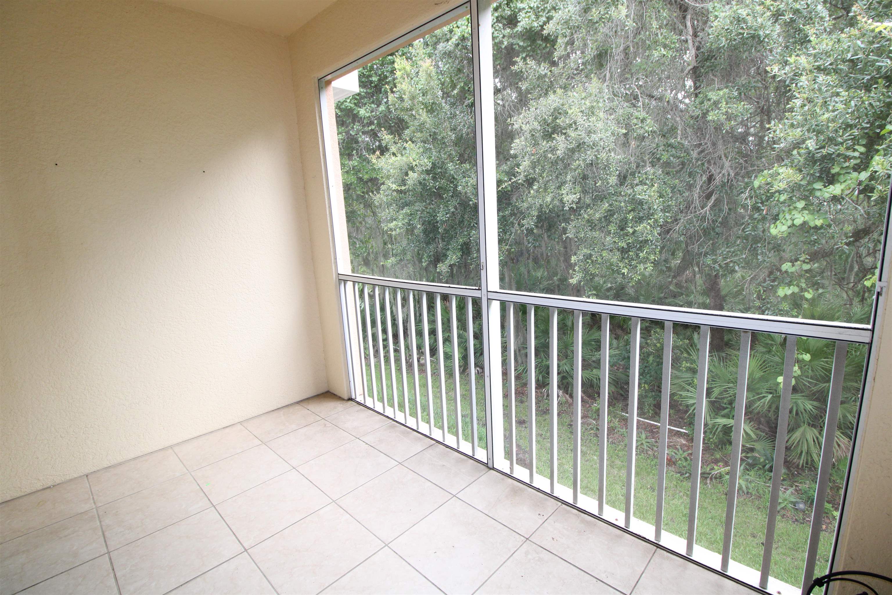 110 Magnolia Crossing Point, Unit 1905 St. Augustine, FL 32086 - Photo 33 of 42 a view of a balcony