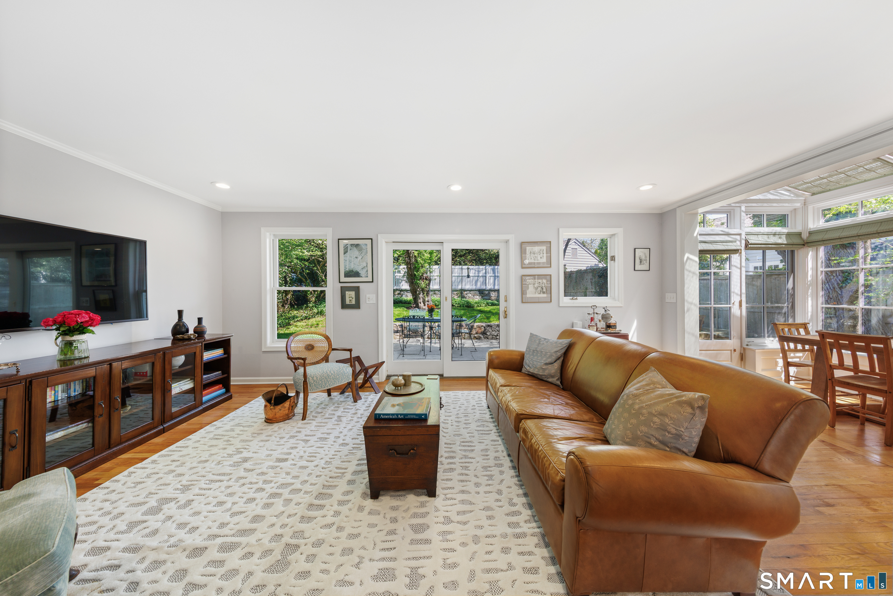 27 Crest Road Norwalk, CT 06853 - Photo 18 of 39