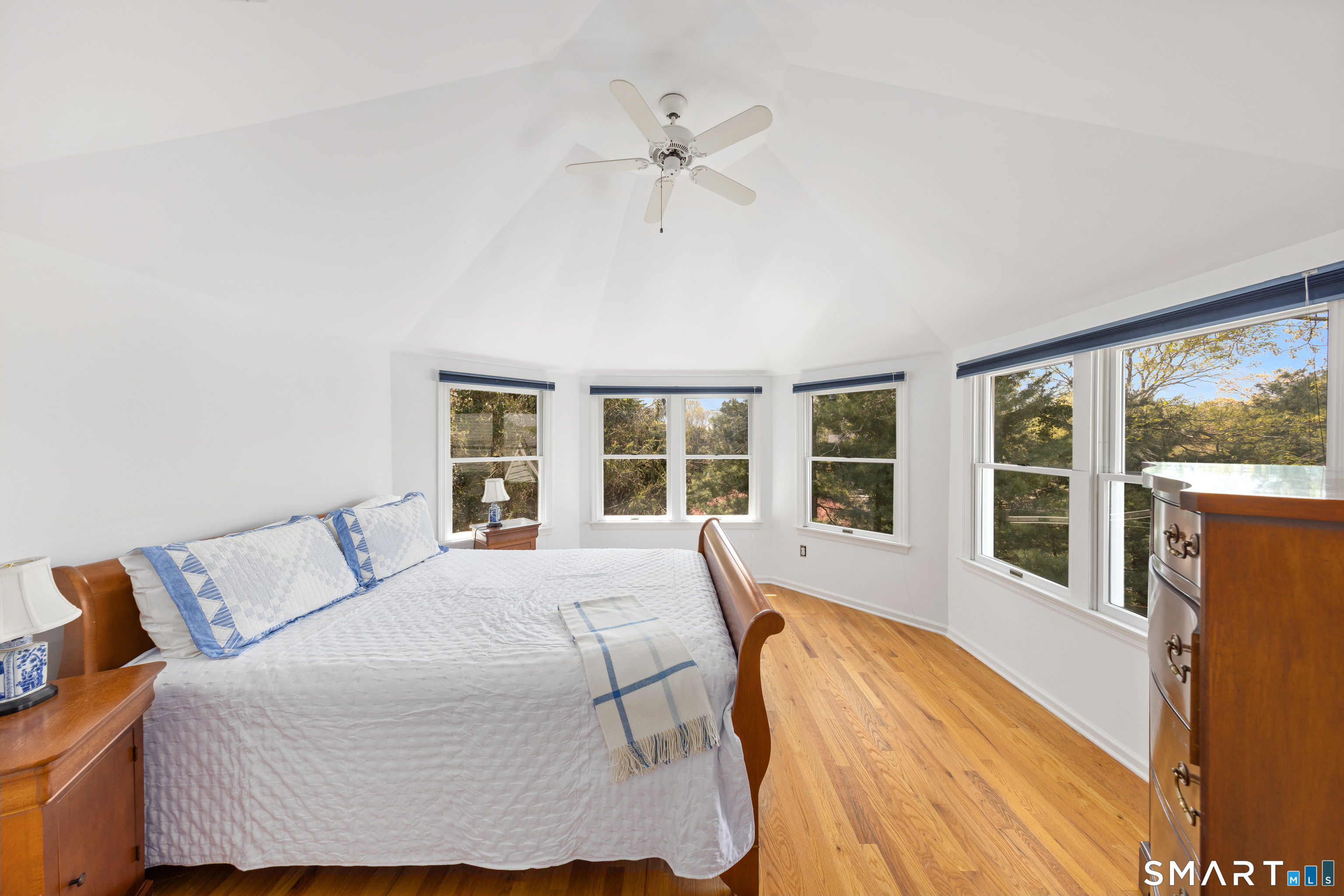 27 Crest Road Norwalk, CT 06853 - Photo 29 of 39
