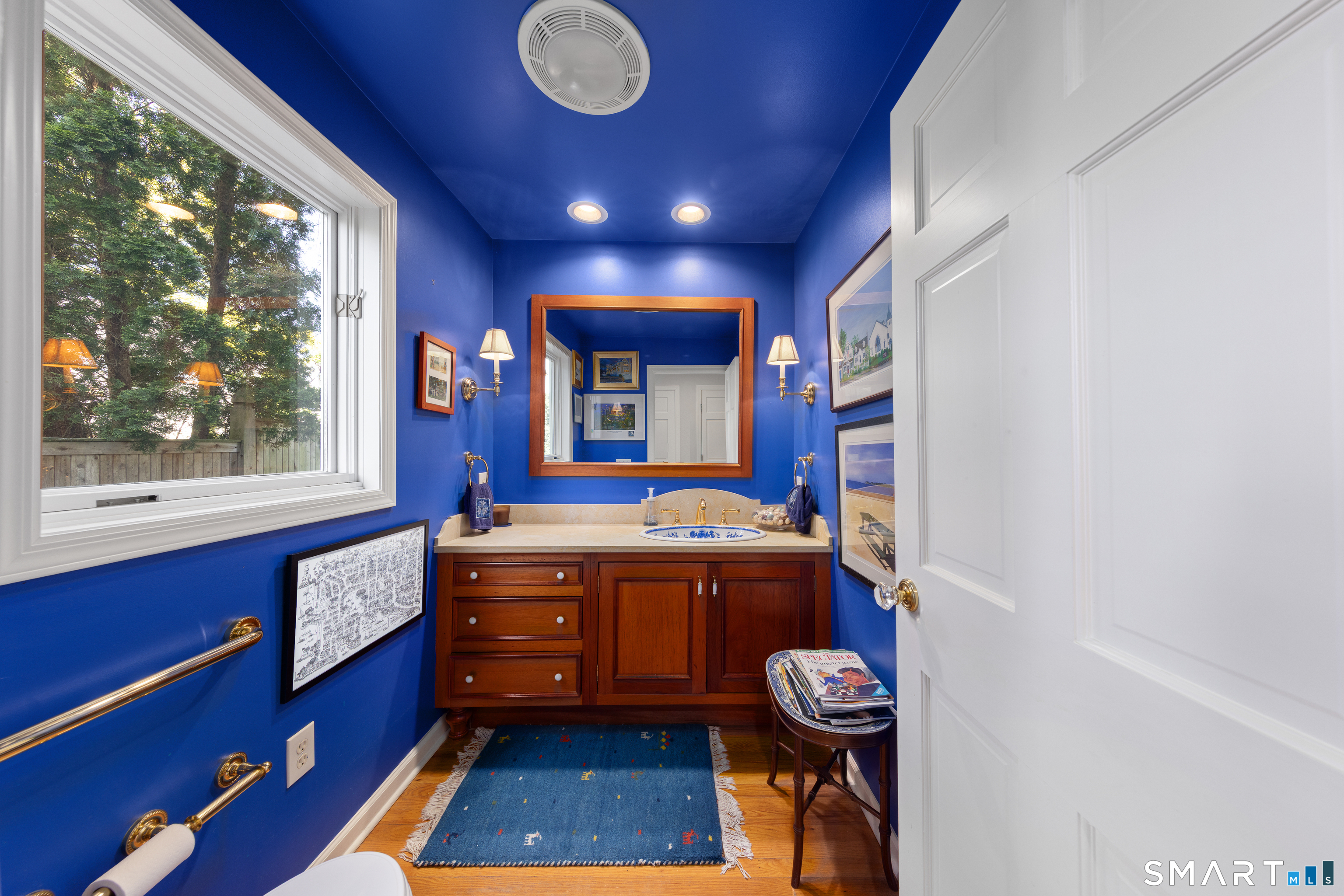 27 Crest Road Norwalk, CT 06853 - Photo 9 of 39