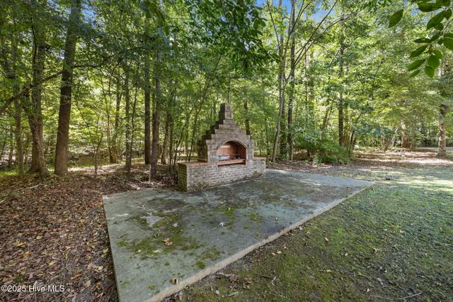 $649,900 | 123 Farmington Road, Grimesland, NC 27837