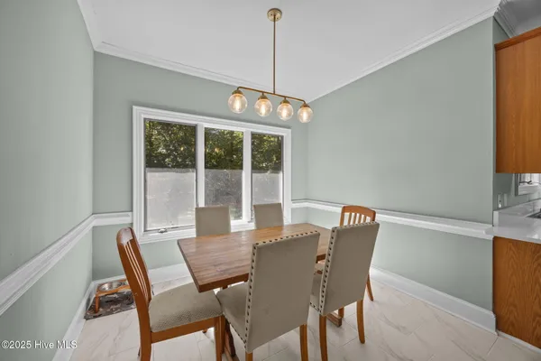 $649,900 | 123 Farmington Road, Grimesland, NC 27837