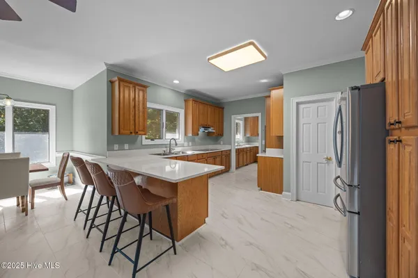 $649,900 | 123 Farmington Road, Grimesland, NC 27837