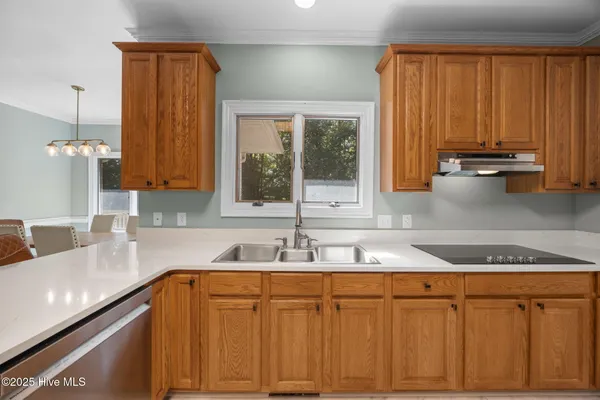 $649,900 | 123 Farmington Road, Grimesland, NC 27837